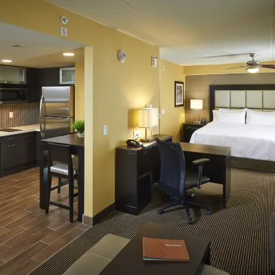 Homewood Suites by Hilton Hamilton Hotels near Hamilton General Hospital