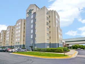 Homewood Suites by Hilton - Dulles Int'l. Airport