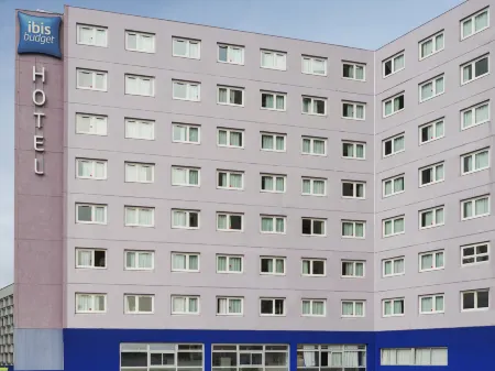Ibis Budget Paris Aubervilliers Отели рядом с достопримечательностью «Fort d’Aubervilliers»