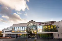 Best Western Plus Parkhotel Velbert Отели рядом с достопримечательностью «Ландшафтспарк Айгенербах-Шламмтайх»