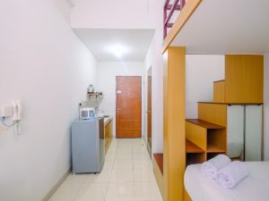 Great Deal Studio at Dave Apartment Near Campus