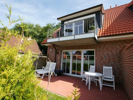 Westerriede Отели рядом с достопримечательностью «Luettje Kaiser, kleinste Waffel-Stube der Welt»