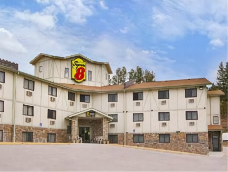 Super 8 by Wyndham Hill City/Mt Rushmore/ Area