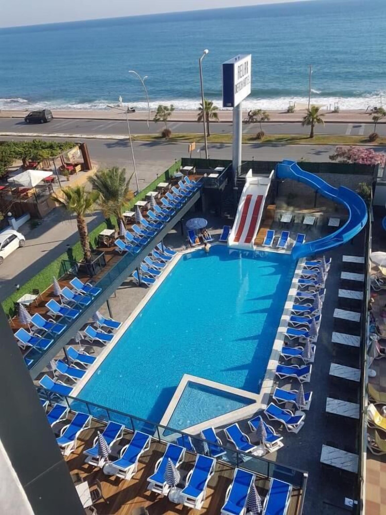 Relax Beach Hotel