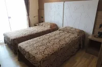 Albergo Ristorante Il Delfino - 3-Sterne