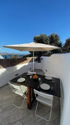 Luxury Oceanfront Villa in an Idyllic Location No1 - บังกะโล