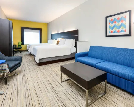 ホリデイ イン エクスプレス ホテル & スイーツ クレバーン by IHG クリーバーンのホテル