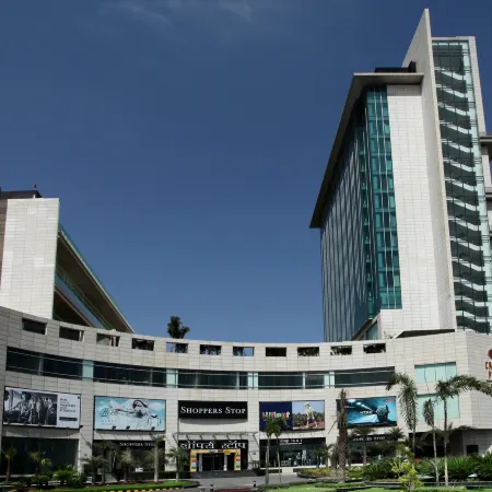 Crowne Plaza NEW DELHI ROHINI by IHG Отели рядом с достопримечательностью «Северный Дели»