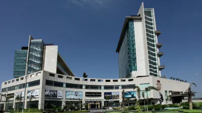 Crowne Plaza New Delhi Rohini Hotels near Central Park