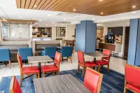 Holiday Inn Express ALLENTOWN NORTH by IHG - พร้อมอาหารเช้า
