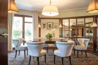 La Réserve Genève Hotel & Spa فنادق في Versoix
