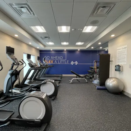 Holiday Inn Express & Suites FT. SMITH - AIRPORT by IHG