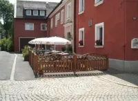 Gasthof Rotes Roß Hotel a Marktleuthen