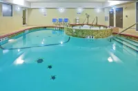 Holiday Inn Express & Suites Woodward Hwy 270 Hotels in Woodward