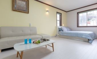 Taean Oull Bed and Breakfast