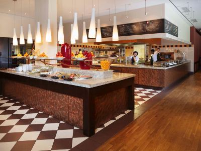 レストラン モーベンピック ホテル フランクフルト シティーの写真