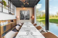 Radisson Hotel & Suites Amsterdam South Hotels in Amstelveen