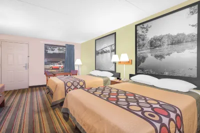 Super 8 by Wyndham Eufaula Hotels near Walmart Garden Center