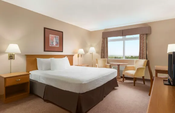 奧羅莫克託戴斯酒店及會議中心