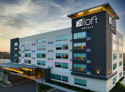 Aloft Knoxville West