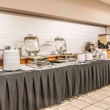 Sleep Inn & Suites Conference Center and Water Park