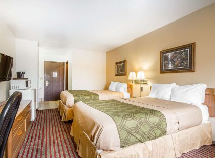 Rodeway Inn & Suites Madison Airport