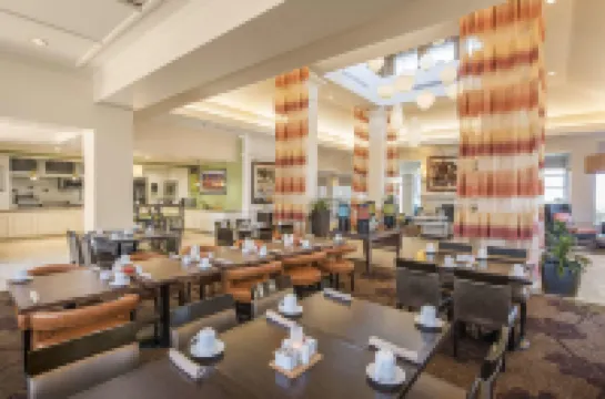 Hilton Garden Inn Denver South Park Meadows Area