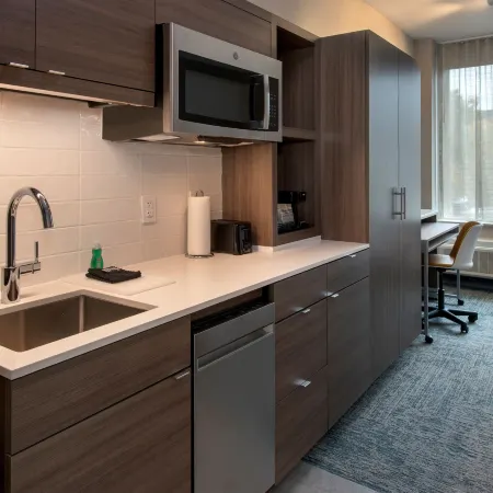 TownePlace Suites New York Brooklyn Отели рядом с достопримечательностью «Союз Холл»