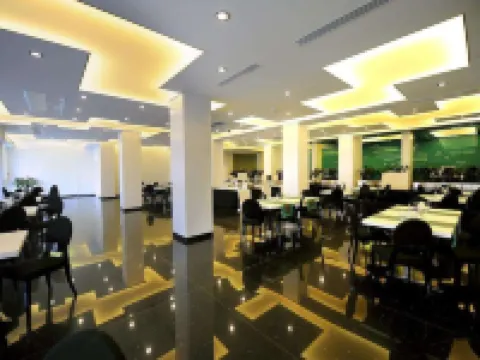 Plaza V Hotel Hotels in Targu Mures