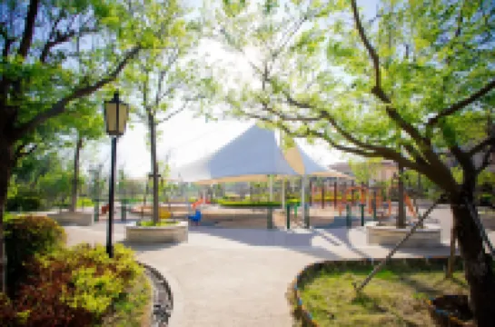 Sanle Jushi Villa (Haichang Street No. 1)