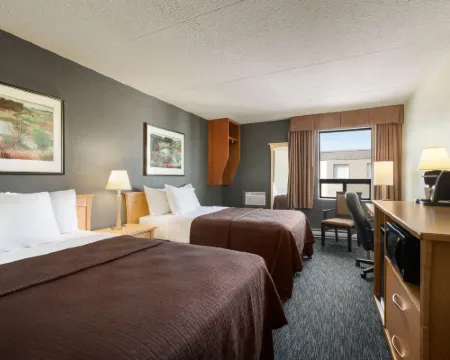 Travelodge by Wyndham Edmonton West Hotels in Edmonton