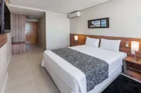 Days Inn by Wyndham Linhares Hotel di 