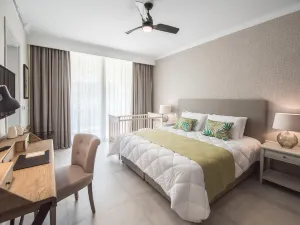 Cesca's Boutique Hotel