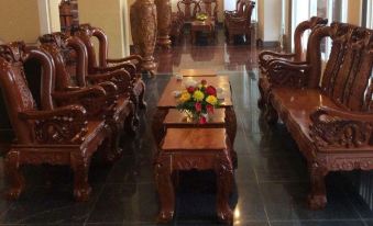 Huong Sen Hotel