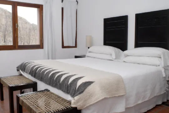 Hotel Iruya Отели в г. 