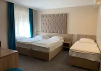 Hotel Zur Riede Hotels in der Nähe von Jagdhütte Hasbruch
