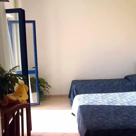 Sea Garden Hotel