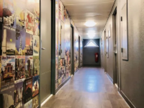 Hotelf1 Genève Aéroport Ferney フィルネー・ボルテールのホテル