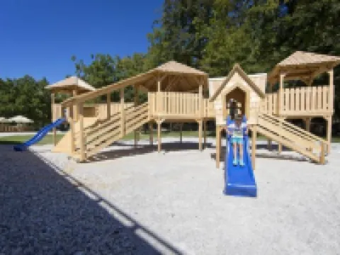 斯洛文尼亞生態度假村