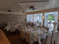 Ritterhuder Landhaus Hoteles cerca de Stadtgarten Vegesack