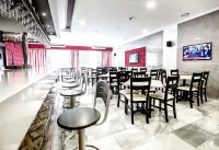 First Flatotel International - breakfast