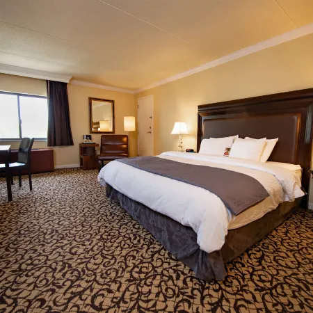Bella Vista Hotel & Suites