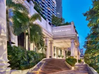 Grand Hyatt Erawan Bangkok Hotels near Ratchaprasong Intersection Shrines