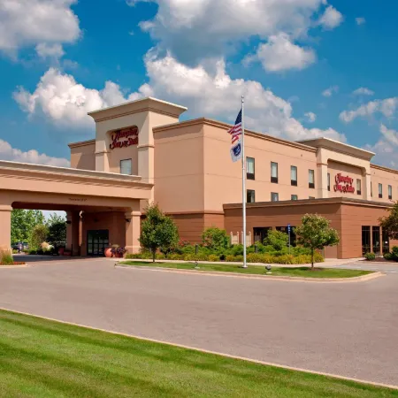 Hampton Inn & Suites Grand Rapids-Airport 28th Street
