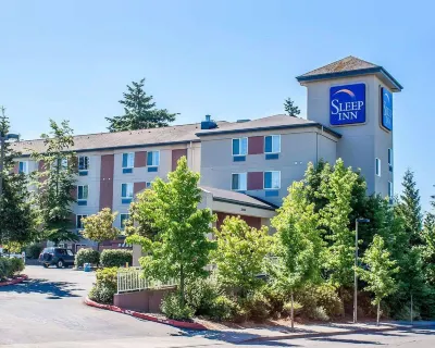 Sleep Inn Sea Tac Airport Hotel a 
