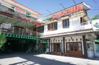 OYO 91292 Pondok Inap Shofwa 1 Pasar Ikan Kalanganyar 주변 호텔