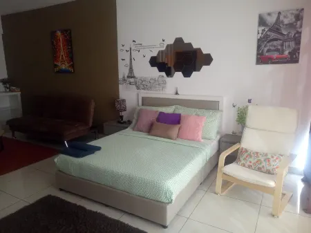 Bangi Studio Suite - Netflix Отели рядом с достопримечательностью «Palpung Thubten Yeshe Ling (Malaysia)»