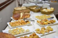 Champagnat Praia Hotel - breakfast