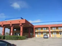 Days Inn by Wyndham Midland - Motels