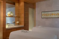 حياة ريجينسي تشانديجاره - سبا